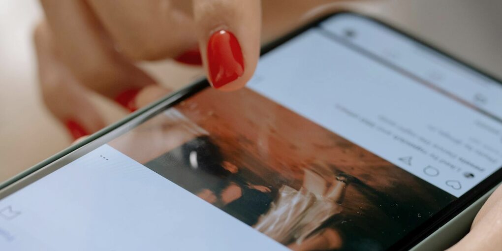 Reduce Instagram Usage Without Deleting: A Mindful Guide
